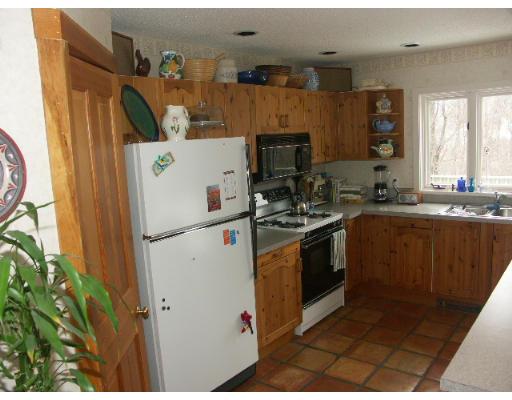 14 West Parsons Road Conway, MA 01341 - Photo 8 of 25 Gallery Image 8