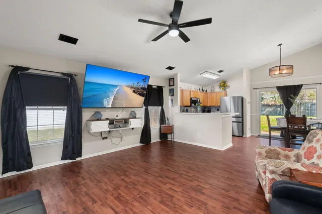 $305,000 | 2470 Calamari Court, North Charleston, SC 29406