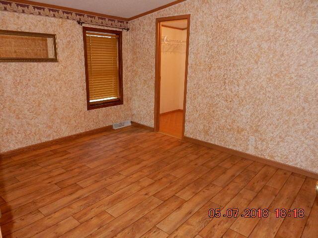 29461 Chestnut Ridge Road Danville, OH 43014 - Photo 7 of 31 Gallery Image 7