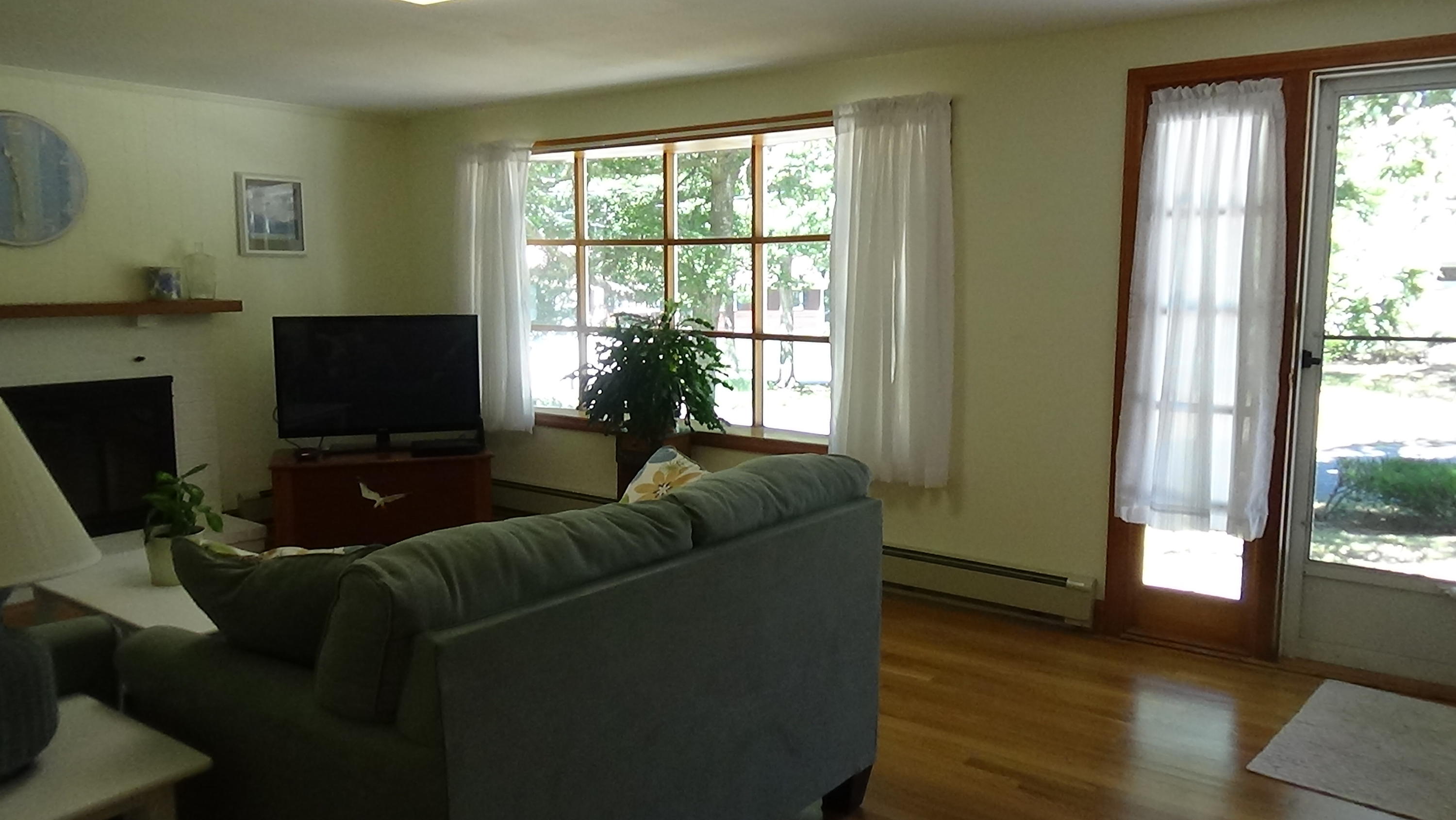 4 Aspen Road Harwich, MA 02645 - Photo 8 of 28 DSC00703