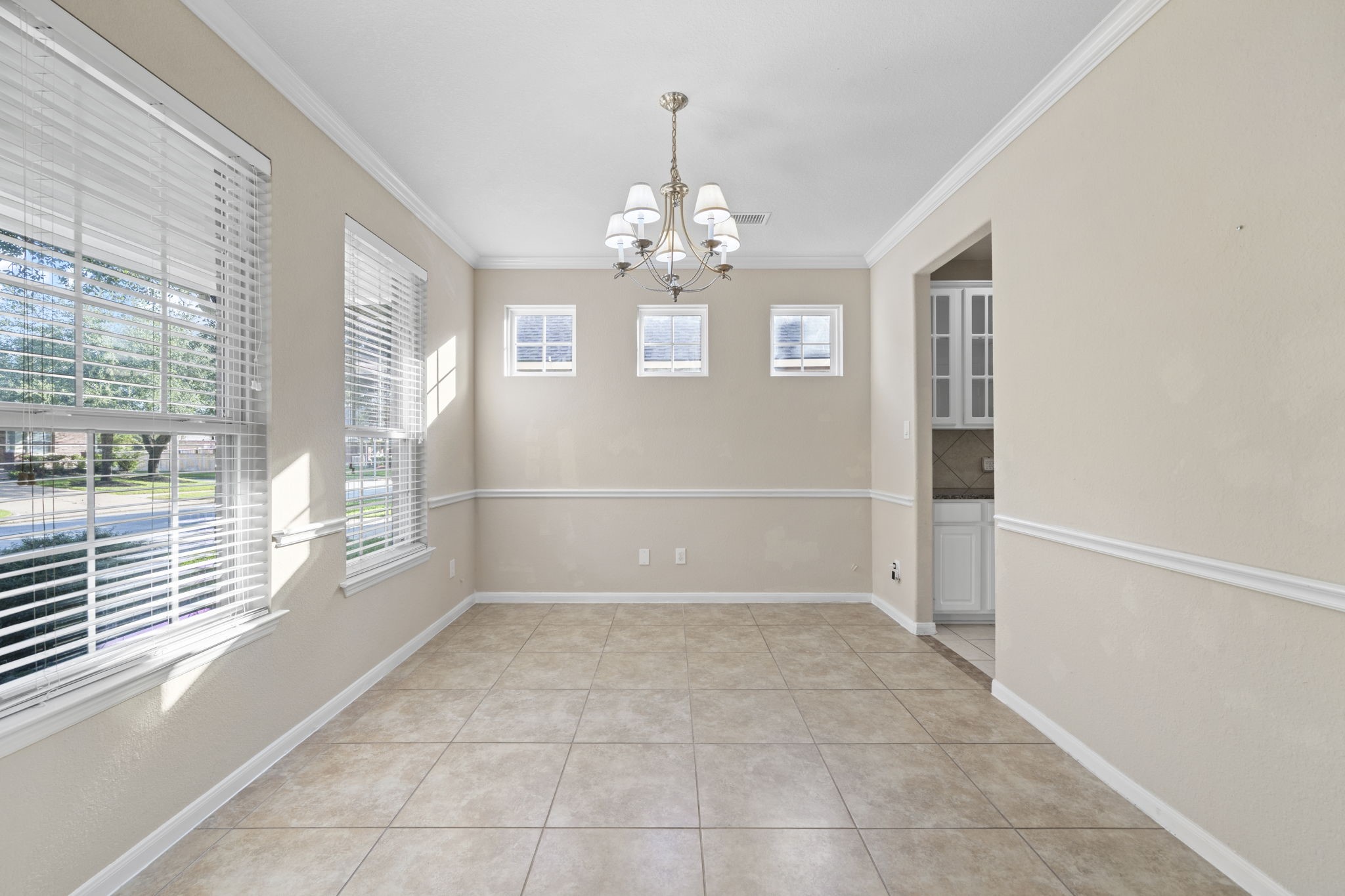 9431 Thurber Ridge Drive Spring, TX 77379 - Photo 6 of 44 Formal Dining Room