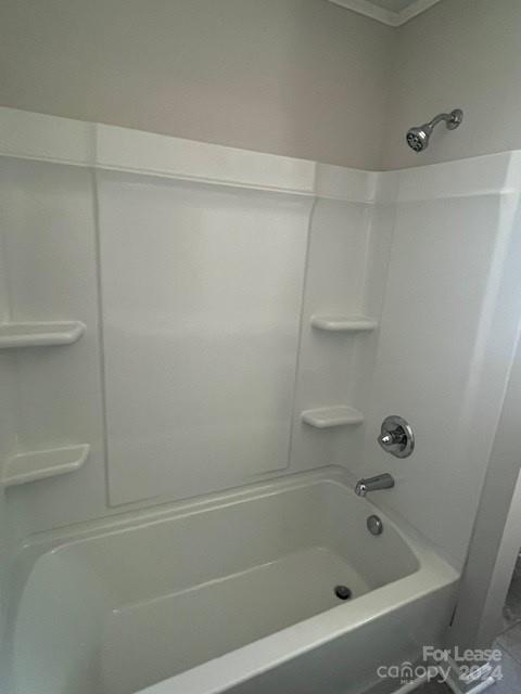 13551 Barberry Avenue Midland, NC 28107 - Photo 21 of 23 a bathroom with a bathtub