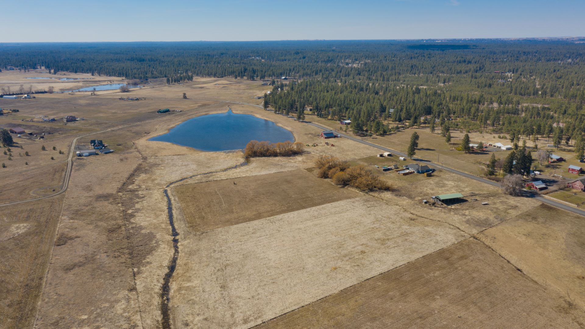 16625 South Smythe Road Spokane, WA 99224 - Photo 7 of 10