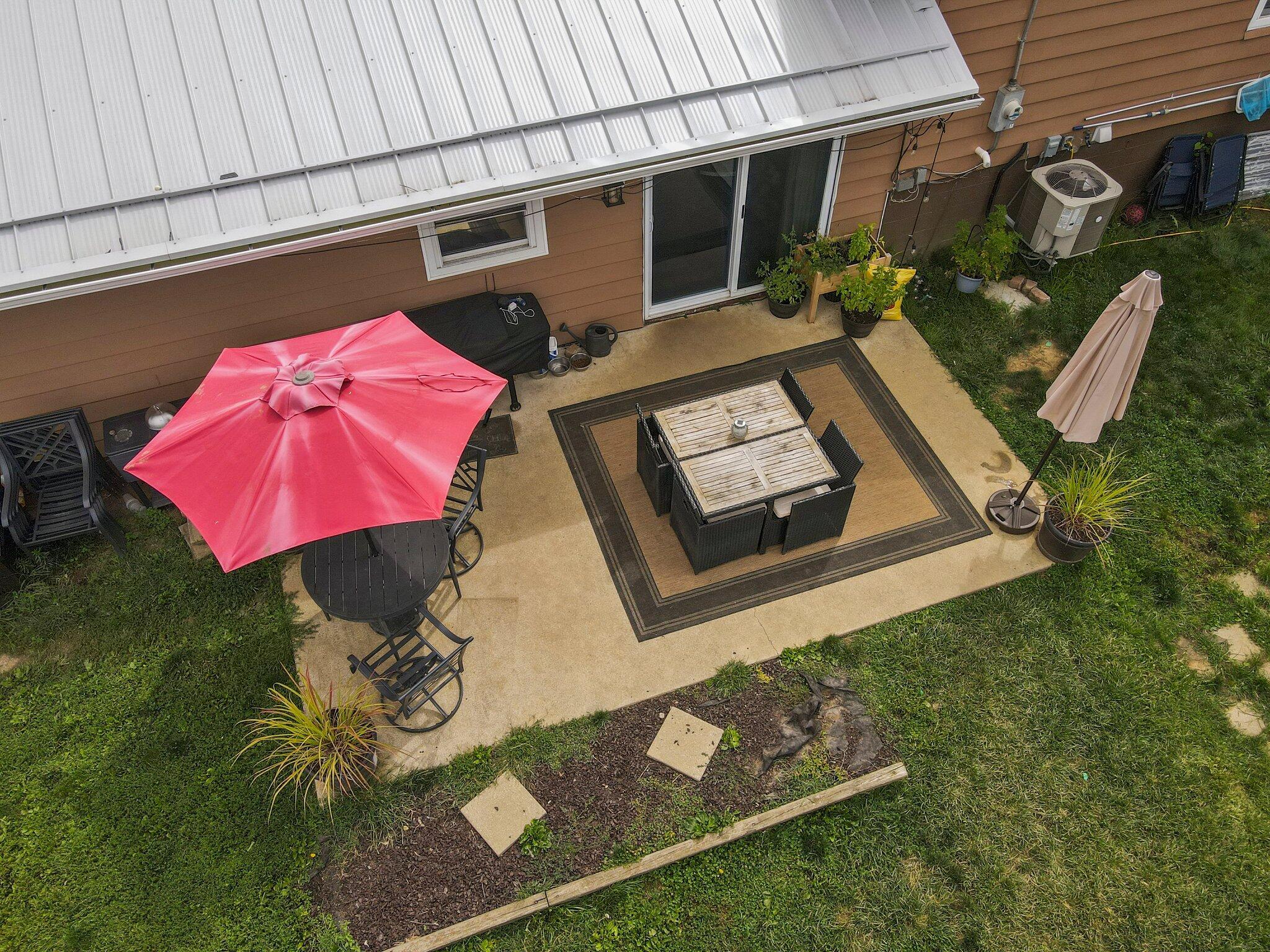 130 Rae Court Heath, OH 43056 - Photo 19 of 48 11-web-or-mls-DJI_0369