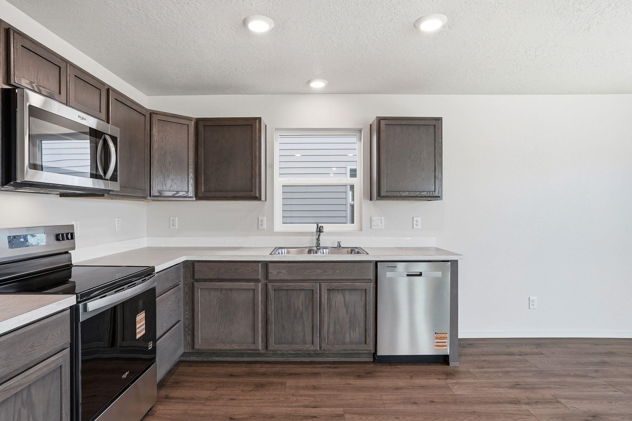 10189 Sorenstam Road Cheney, WA 99004 - Photo 7 of 39