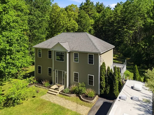 $525,000 | 97 Apple Road, Brimfield, MA 01010