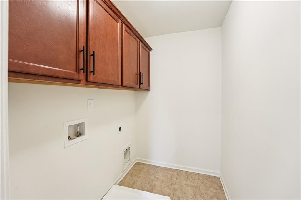 1921 Paxton Ridge Court Lilburn, GA 30047 - Photo 23 of 67