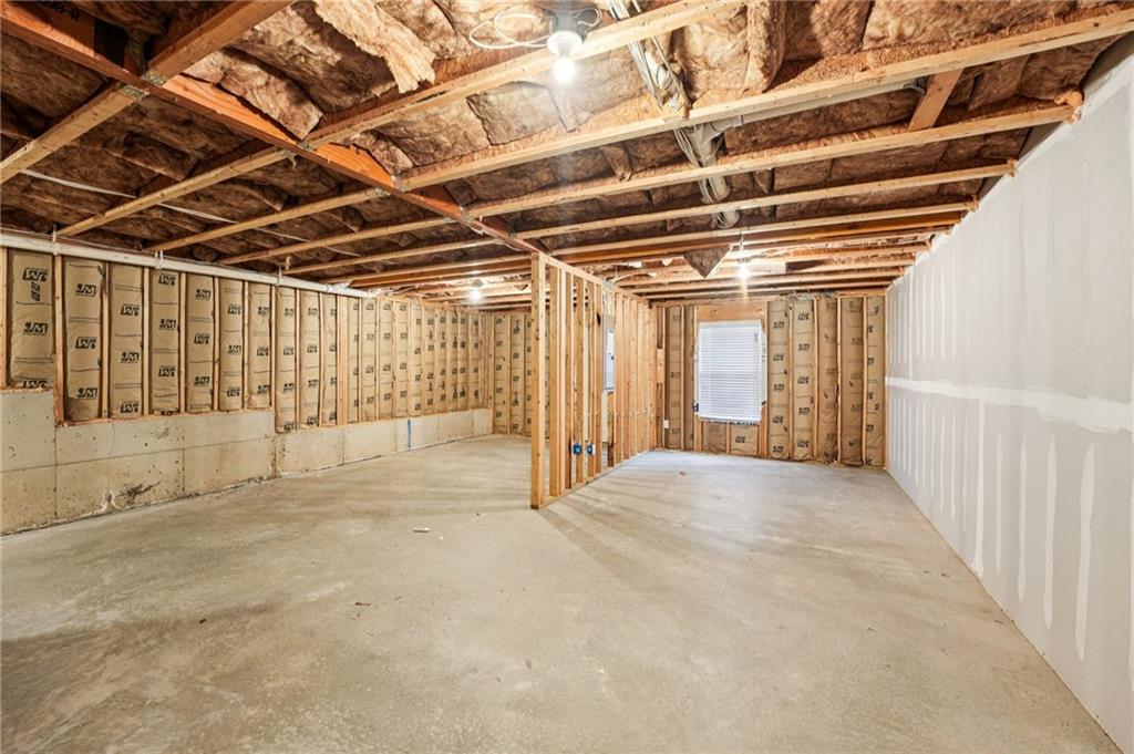 1921 Paxton Ridge Court Lilburn, GA 30047 - Photo 42 of 67