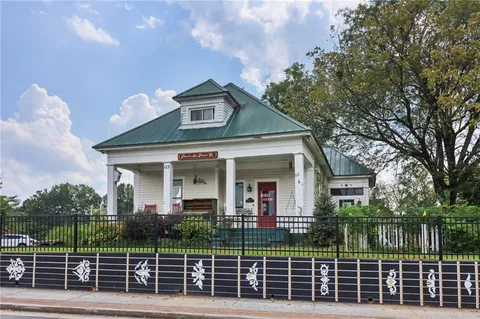 $345,000 | 1921 Paxton Ridge Court, Lilburn, GA 30047