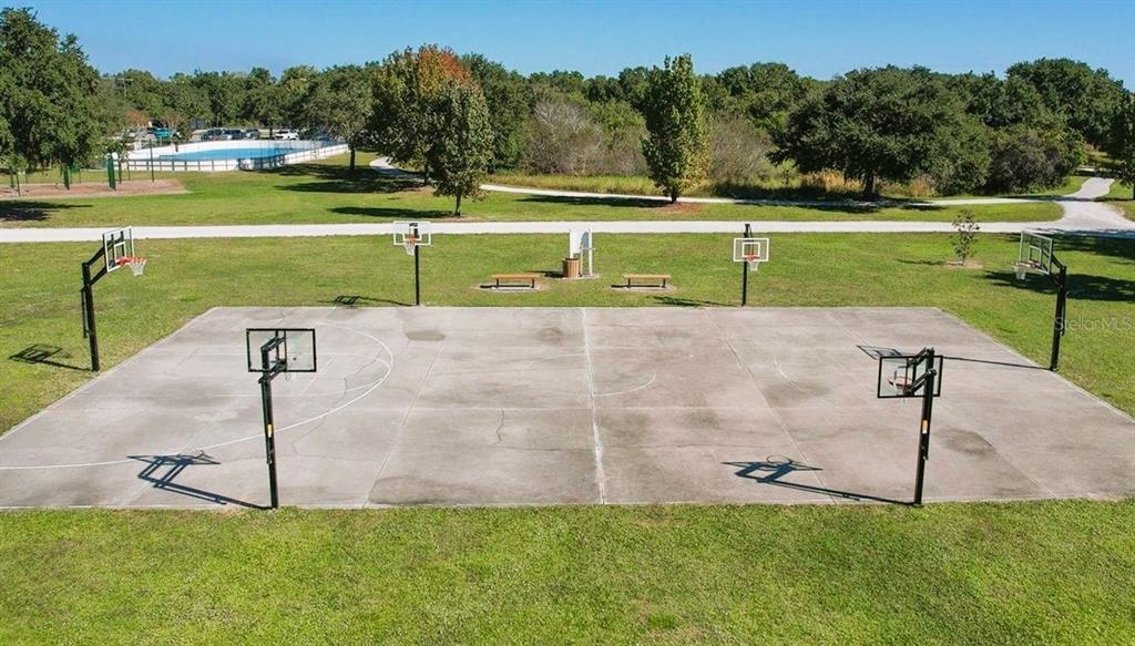 14163 Cattle Egret PIace Lakewood Ranch, FL 34202 - Photo 50 of 50 a view of a park