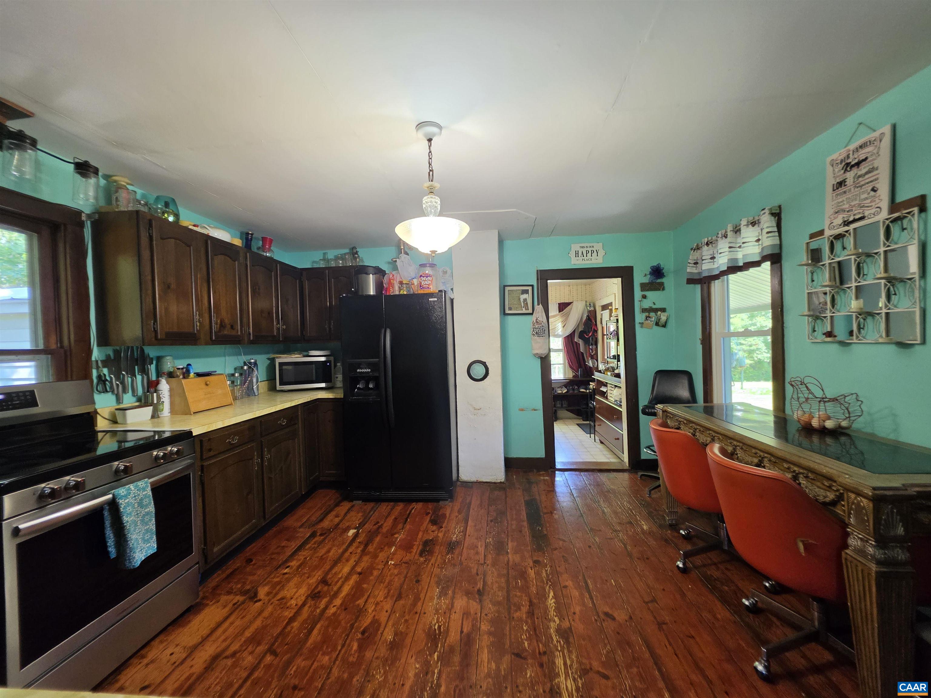 3818 Stage Junction Road Columbia, VA 23038 - Photo 19 of 37 Gallery Image 19