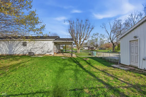 $189,000 | 1717 North 23rd Street, New Castle, IN 47362