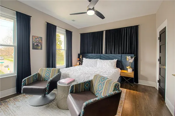 $485,000 | 910 West Waldo Avenue, Independence, MO 64050