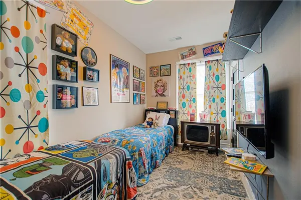 $485,000 | 910 West Waldo Avenue, Independence, MO 64050