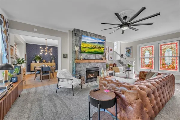 $485,000 | 910 West Waldo Avenue, Independence, MO 64050