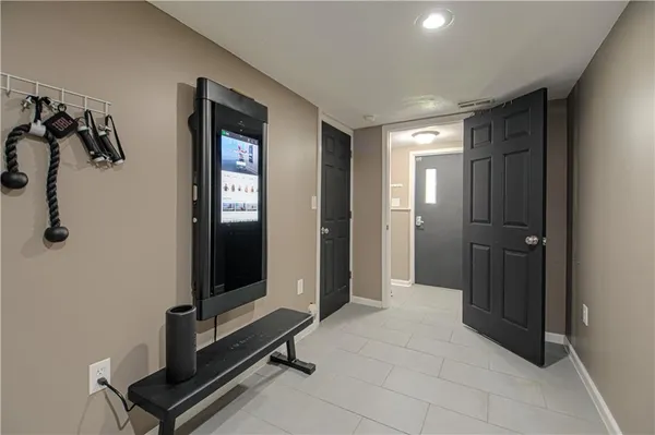 $485,000 | 910 West Waldo Avenue, Independence, MO 64050