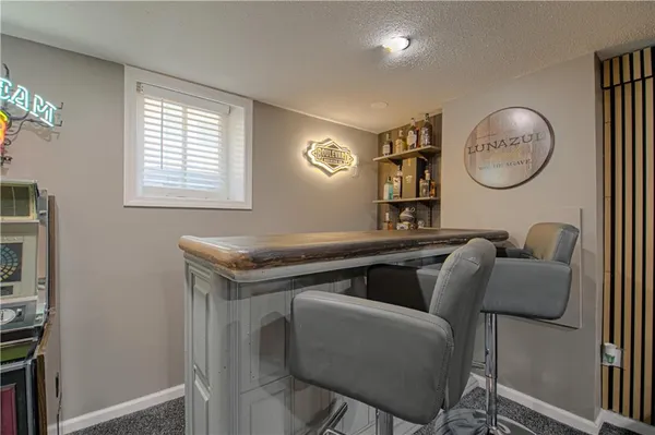 $485,000 | 910 West Waldo Avenue, Independence, MO 64050