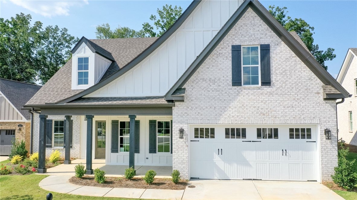 2810 Mill Lakes Ridge Opelika, AL 36801 - Photo 9 of 47 Gallery Image 9