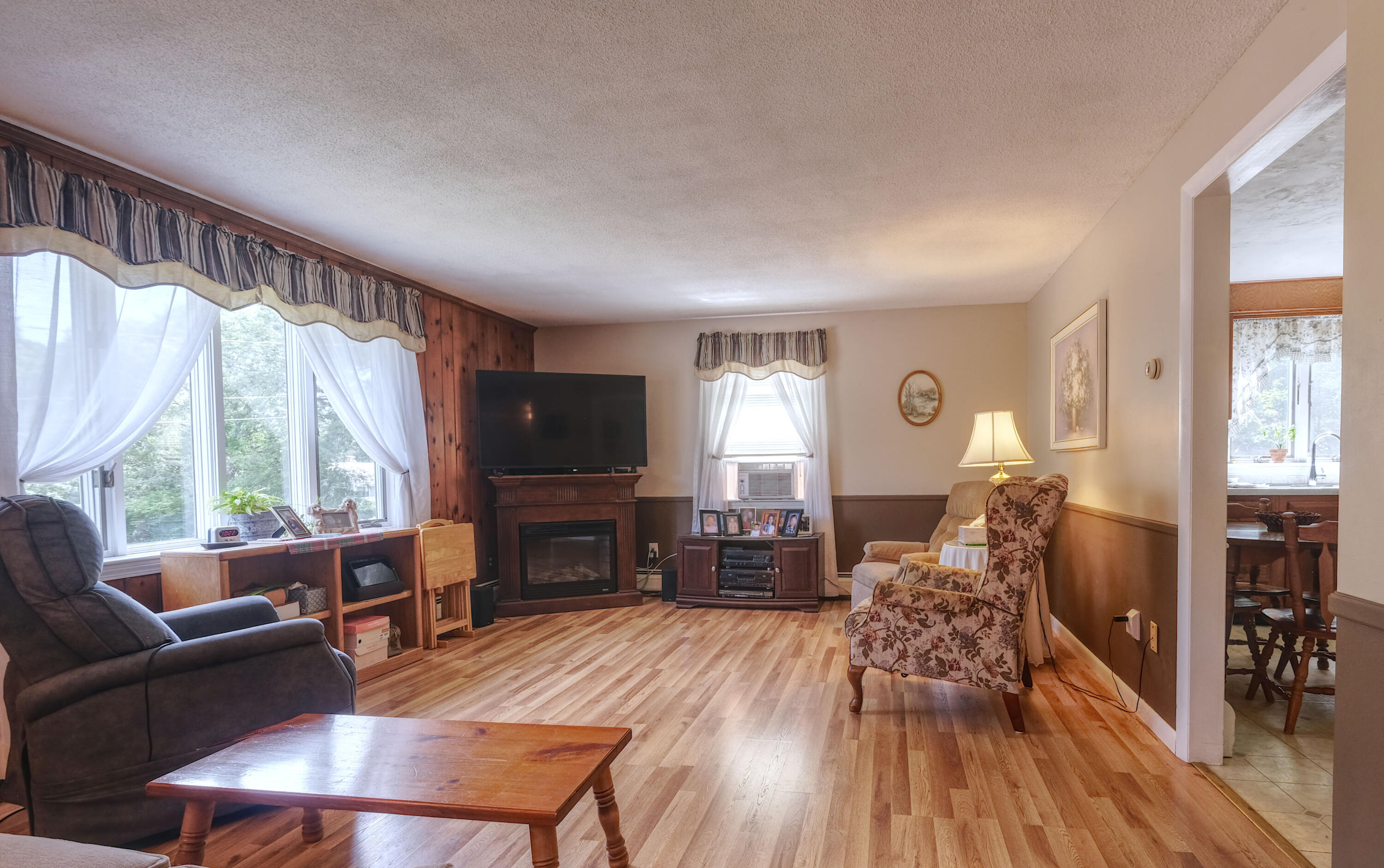 103 Moco Road West Barnstable, MA 02668 - Photo 16 of 47 Living Room
