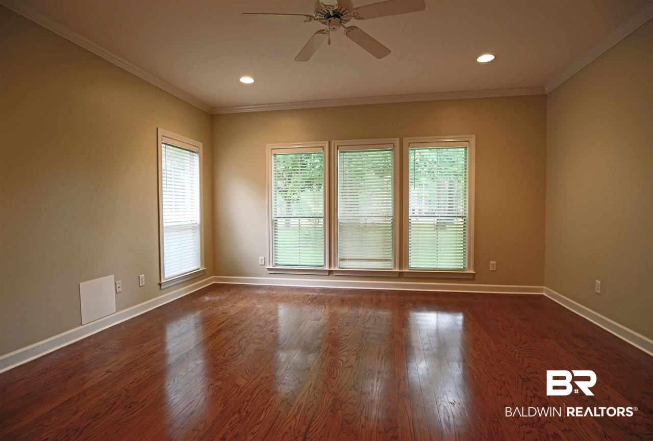9226 Cedar Court Daphne, AL 36527 - Photo 11 of 20 master bedroom