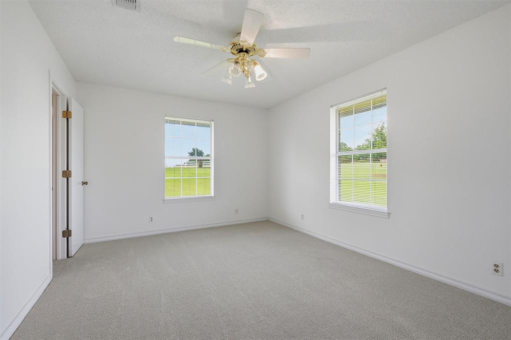 929 County Line Church Road Whitesboro, TX 76273 - Photo 24 of 40 Gallery Image 24