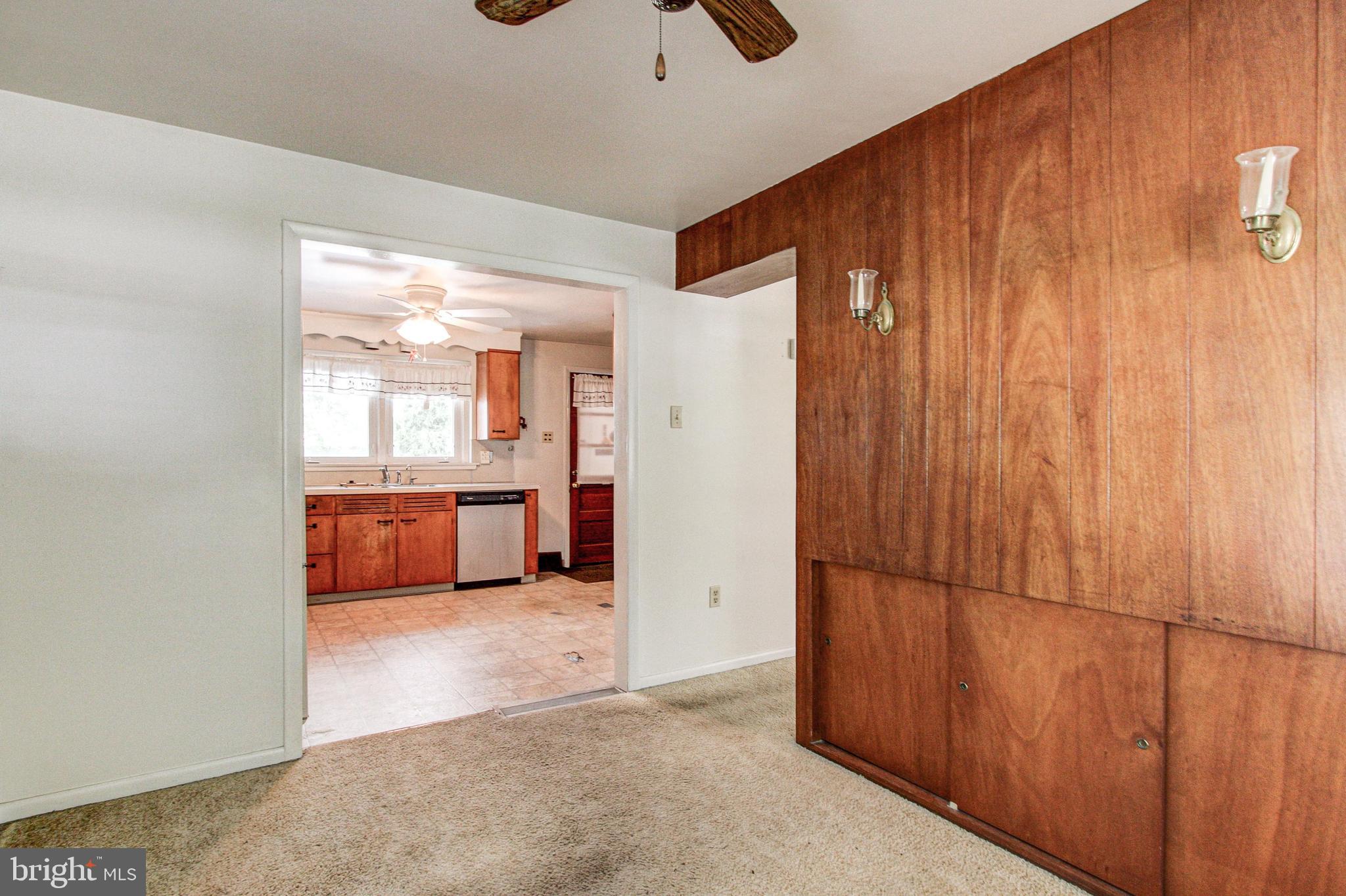 1024 Sparrow Road Audubon, PA 19403 - Photo 12 of 49 Dining room