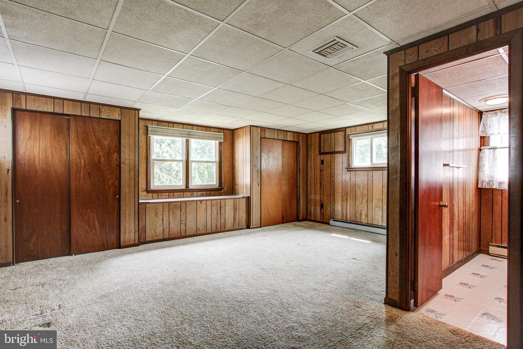 1024 Sparrow Road Audubon, PA 19403 - Photo 29 of 49 Master bedroom