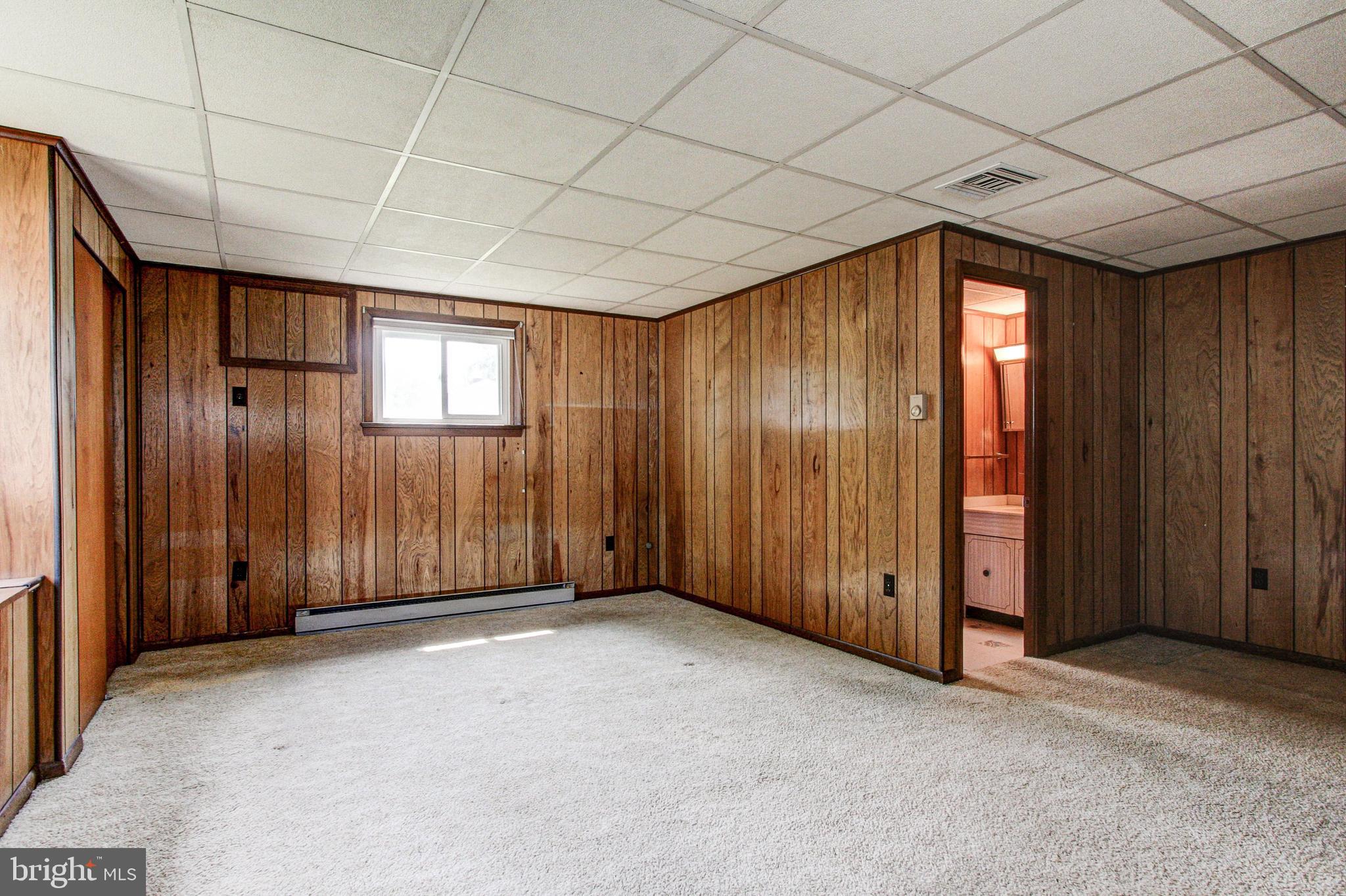 1024 Sparrow Road Audubon, PA 19403 - Photo 31 of 49 Master bedroom