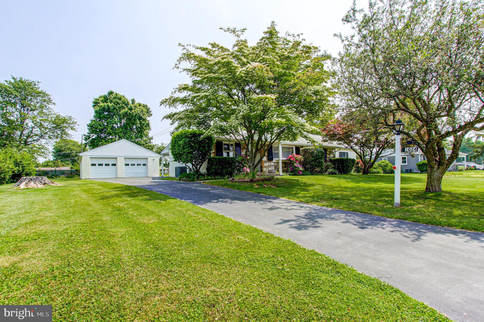 1024 Sparrow Road Audubon, PA 19403 - Photo 48 of 49 Street view