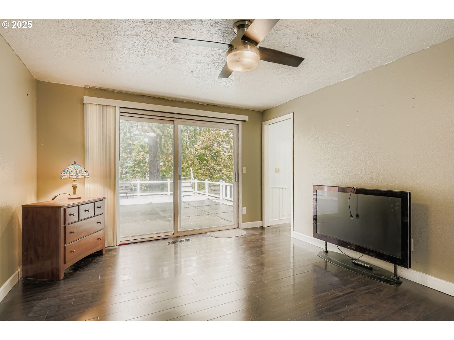 8295 Wheatland Road North Keizer, OR 97303 - Photo 22 of 48 Bedroom, Primary