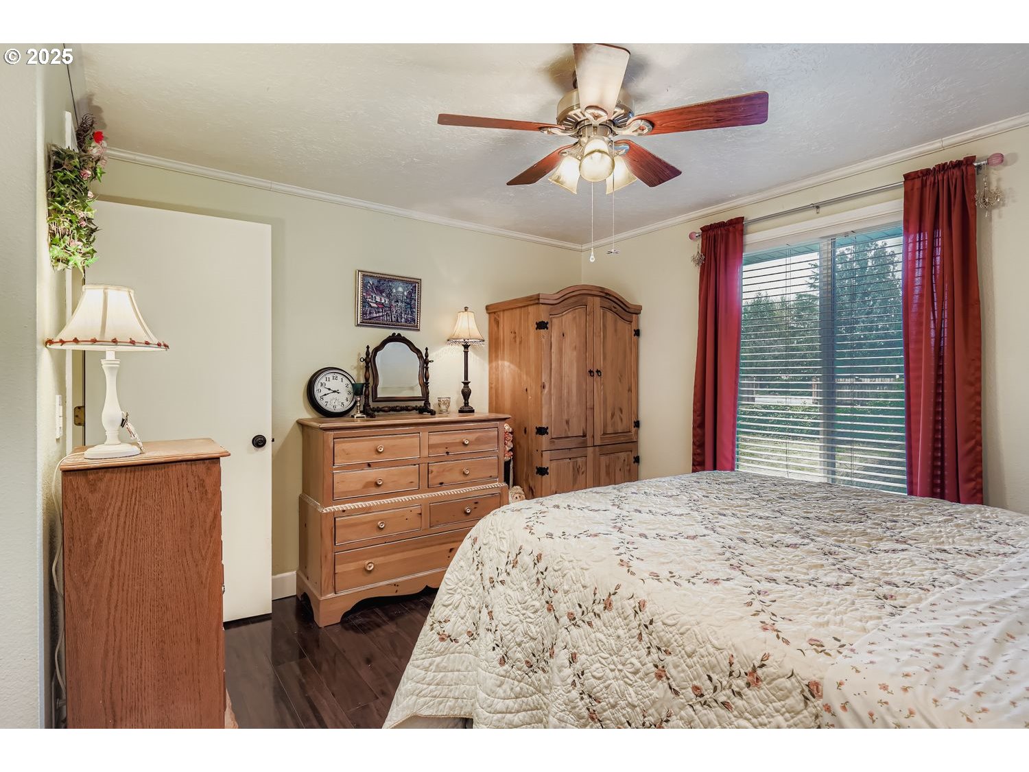 8295 Wheatland Road North Keizer, OR 97303 - Photo 30 of 48 Bedroom