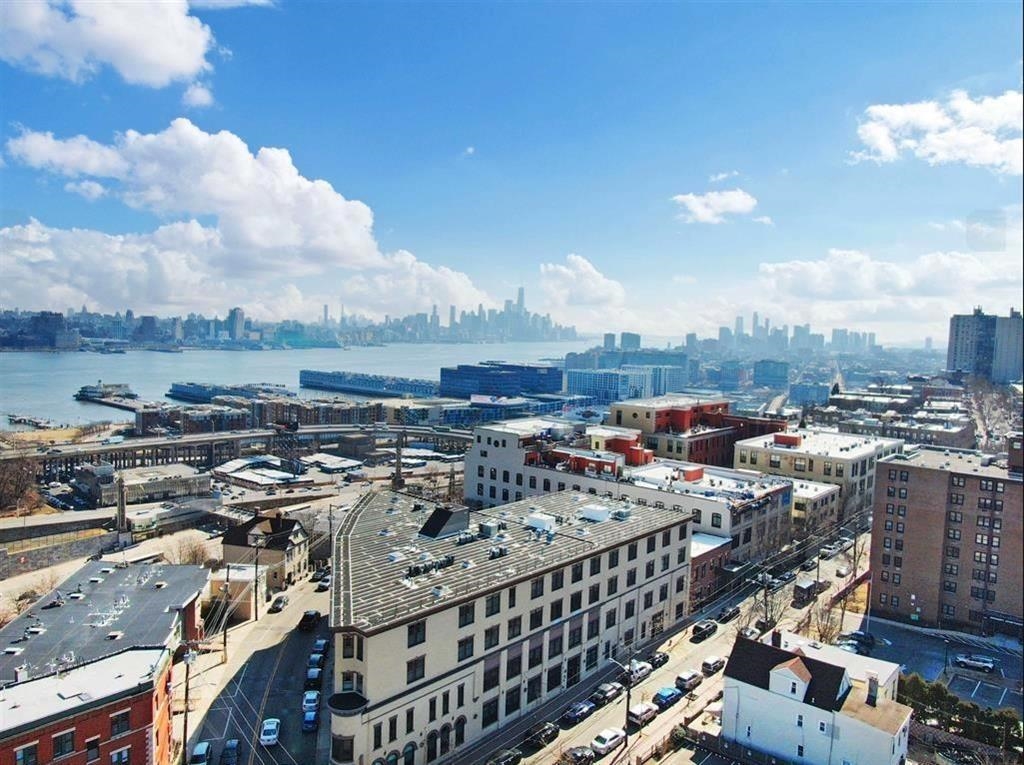 115 Hackensack Plank Road Weehawken, NJ 07086 - Photo 7 of 18