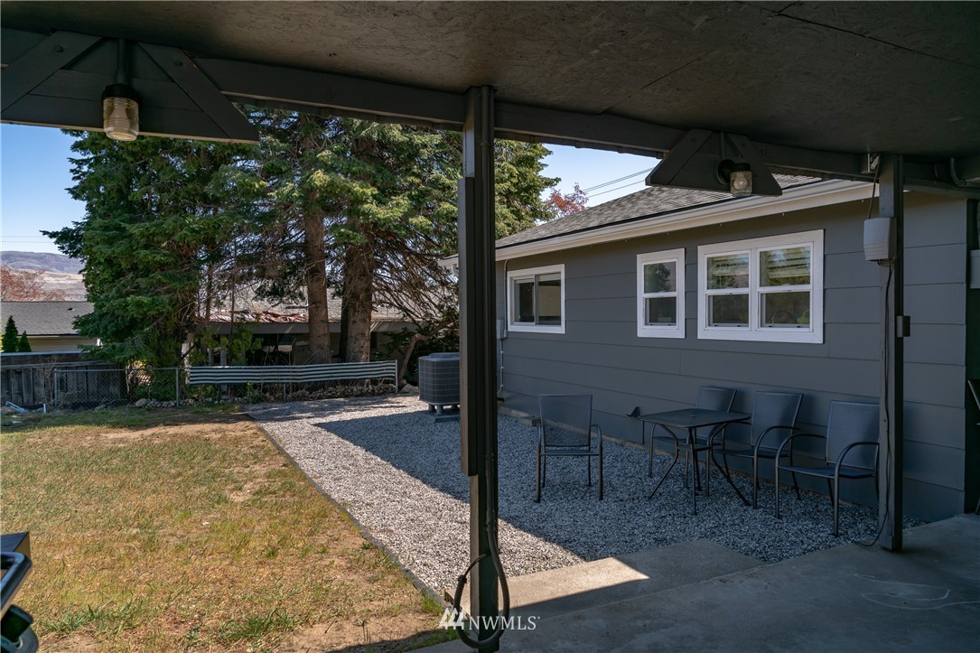 1502 Horselake Road Wenatchee, WA 98801 - Photo 19 of 22 Gallery Image 19