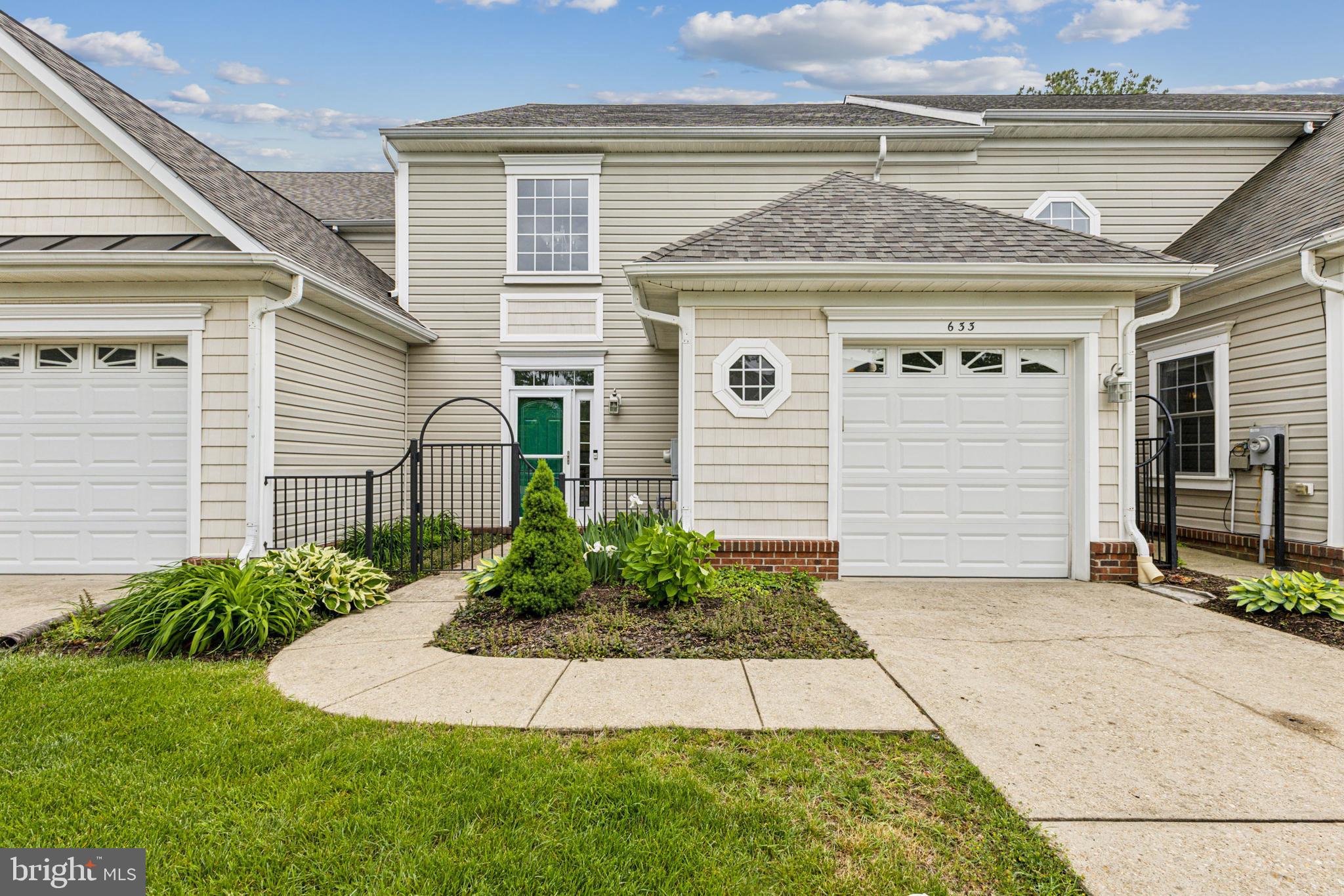 633 Ruxton Road, Unit 75 Solomons, MD 20629 - Photo 43 of 43 a front view of a house with a yard
