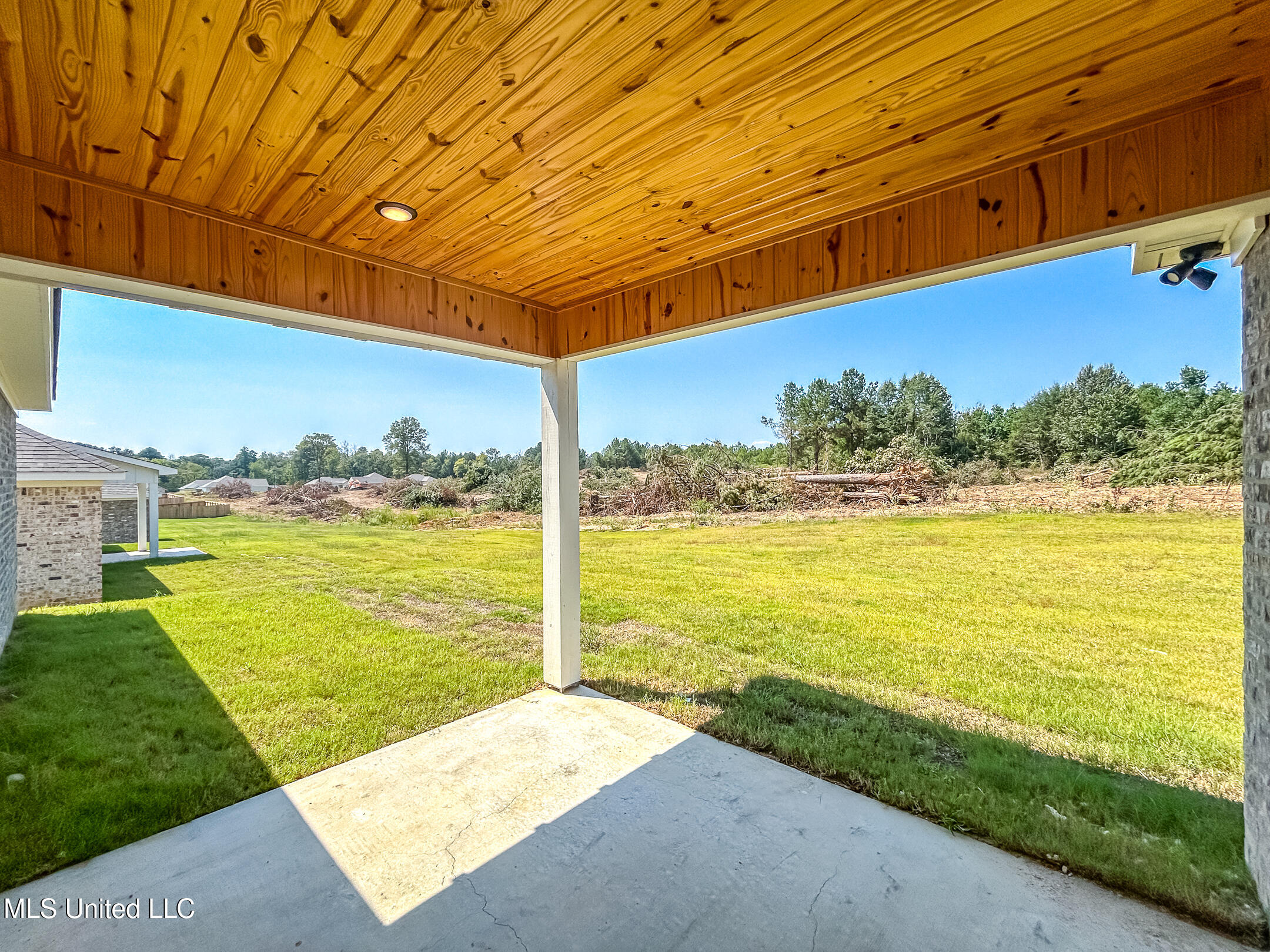 952 Riverside Lane Pearl, MS 39208 - Photo 17 of 20 952 Riverside Lane_Lot 104-18