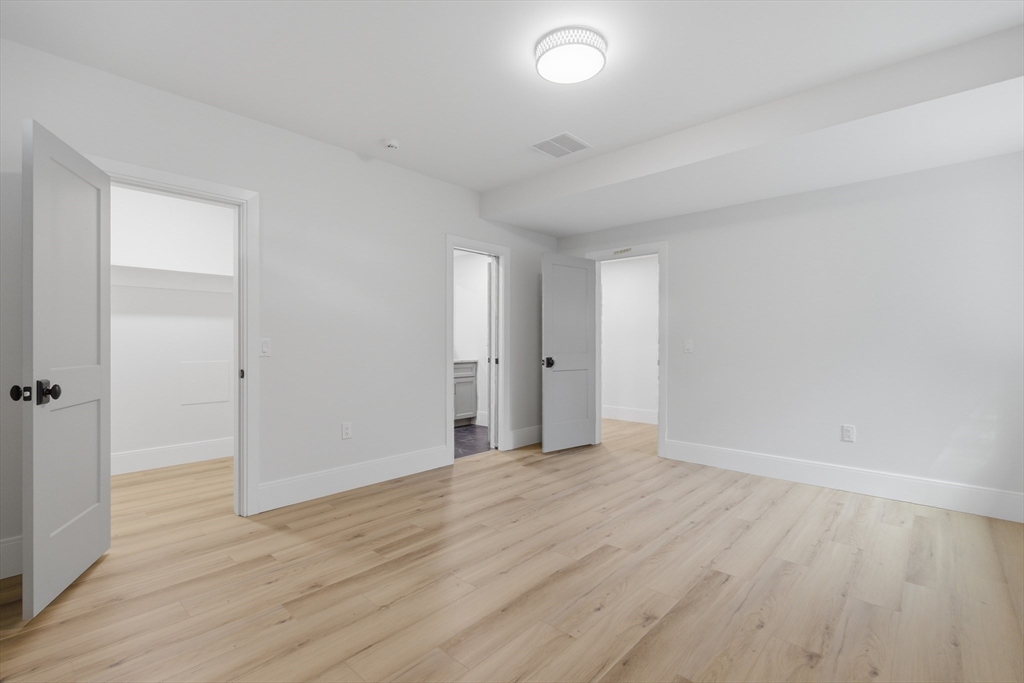 17 Whiting Way Needham, MA 02492 - Photo 30 of 41