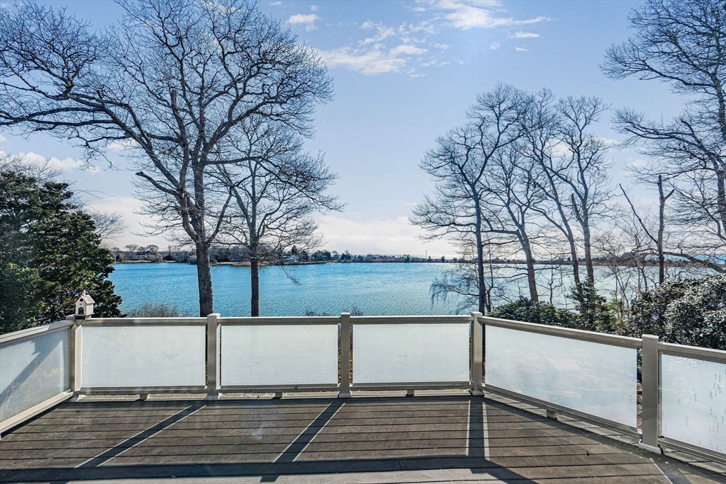 11 Fells Road Falmouth, MA 02540 - Photo 17 of 26 Gallery Image 17