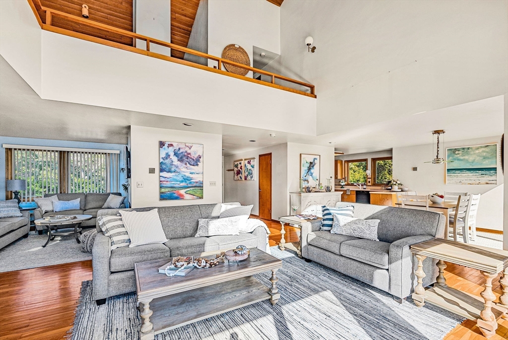 11 Fells Road Falmouth, MA 02540 - Photo 3 of 26 Gallery Image 3