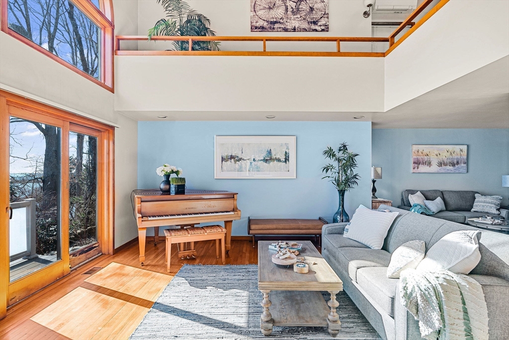 11 Fells Road Falmouth, MA 02540 - Photo 4 of 26 Gallery Image 4