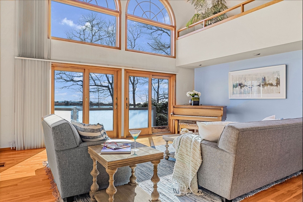 11 Fells Road Falmouth, MA 02540 - Photo 5 of 26 Gallery Image 5