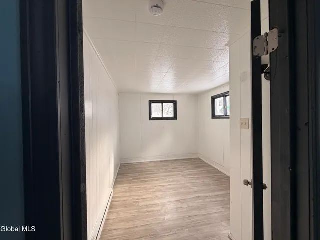 $1,200 | 54 Arch Street, Unit DOWN, Amsterdam, NY 12010