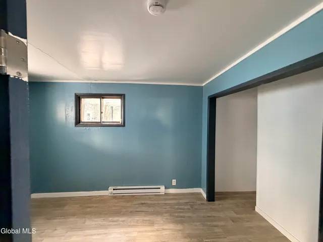 $1,200 | 54 Arch Street, Unit DOWN, Amsterdam, NY 12010