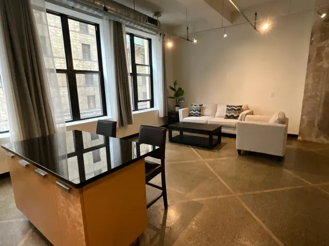 $145,000 | 350 St Peter Street, Unit 405, St. Paul, MN 55102