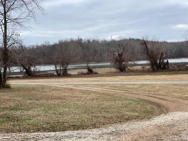 126 Emergency Road Big Sandy, TN 38221 - Photo 6 of 14 Photo 6