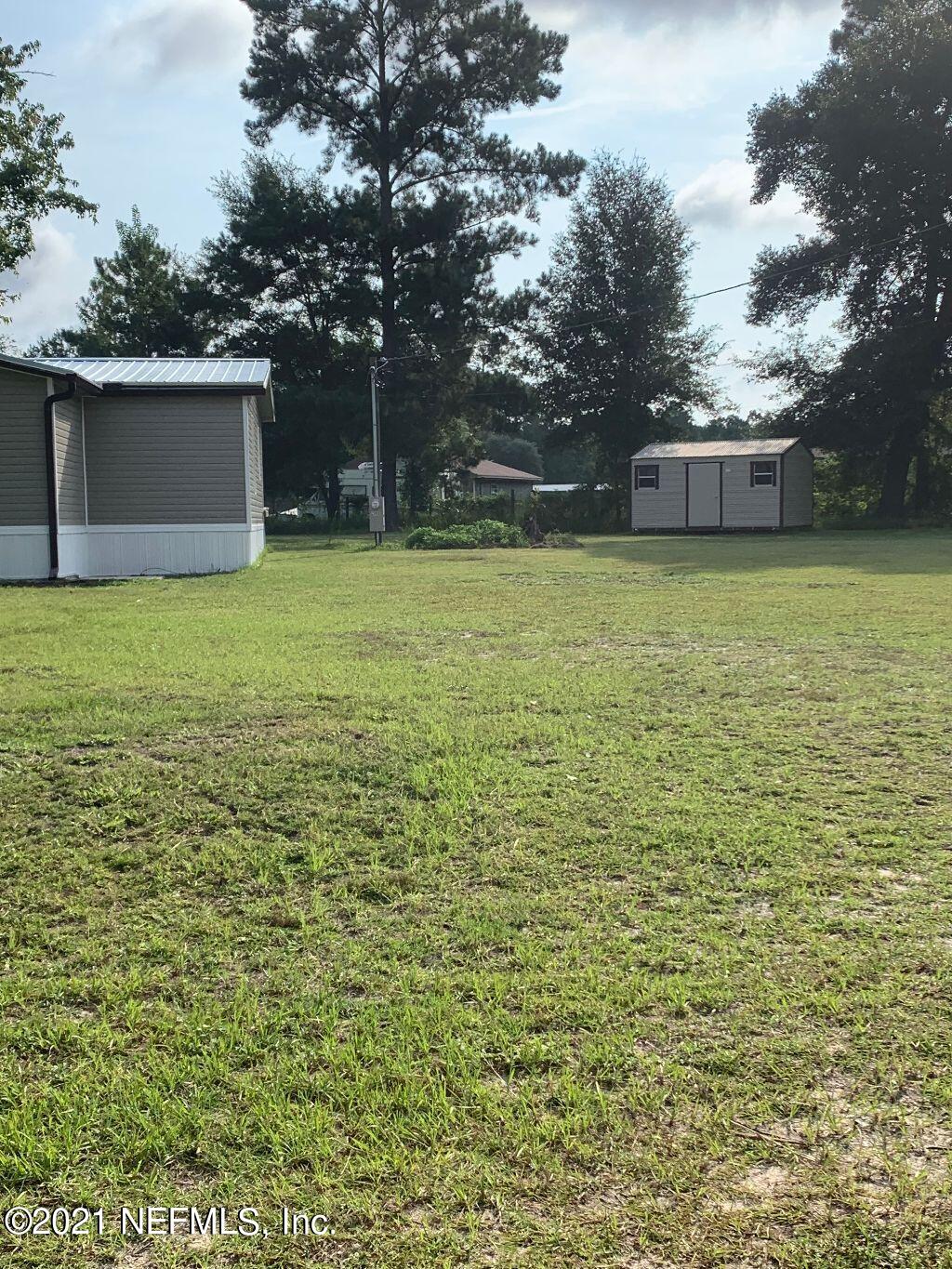 2009 Gentlebreeze Road Middleburg, FL 32068 - Photo 3 of 41 RIGHT SIDE LAND