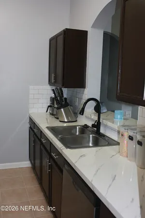 $194,000 | 7990 Baymeadows Road East, Unit 530, Jacksonville, FL 32256