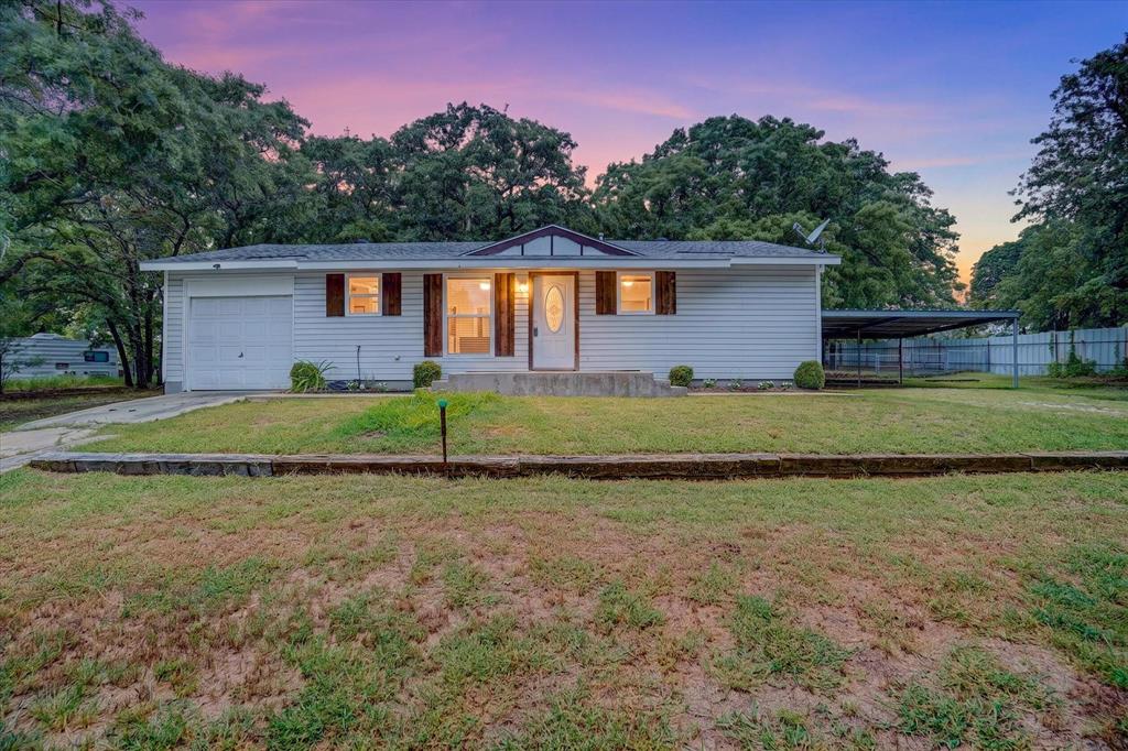 186 Garnet Road Springtown, TX 76082 - Photo 33 of 37