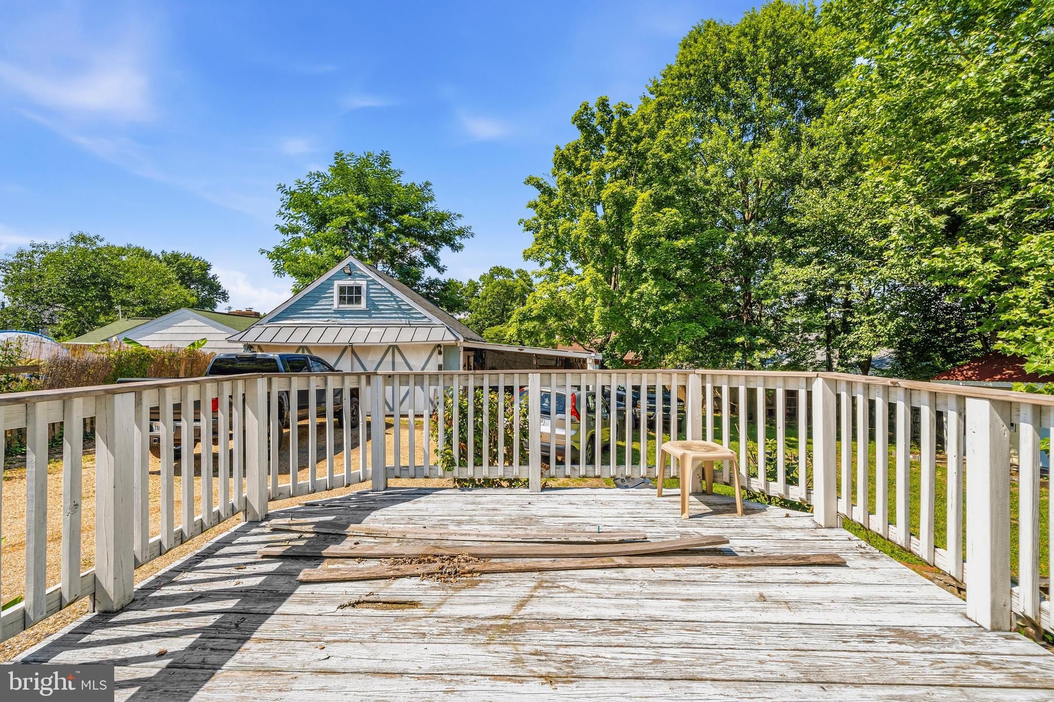 606 Edwards Ferry Road Northeast Leesburg, VA 20176 - Photo 35 of 49