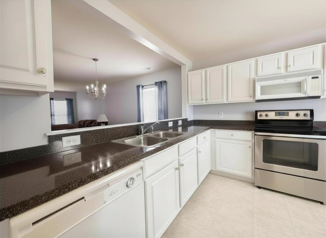 914 Bur Oak Court Myrtle Beach, SC 29579 - Photo 4 of 46