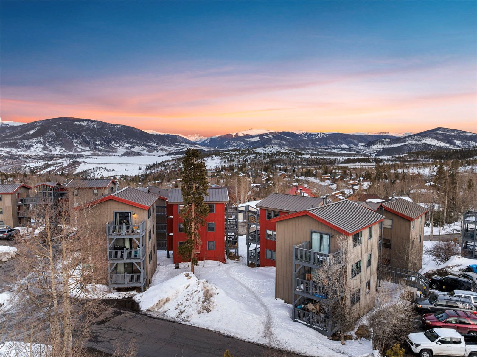 8015 Ryan Gulch Road, Unit B6 Silverthorne, CO 80498 - Photo 34 of 35 Mountain view with a residential view